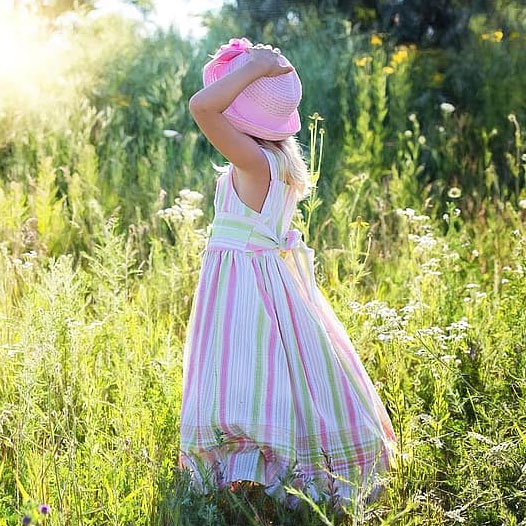 Kind Wiese Kind Wiese